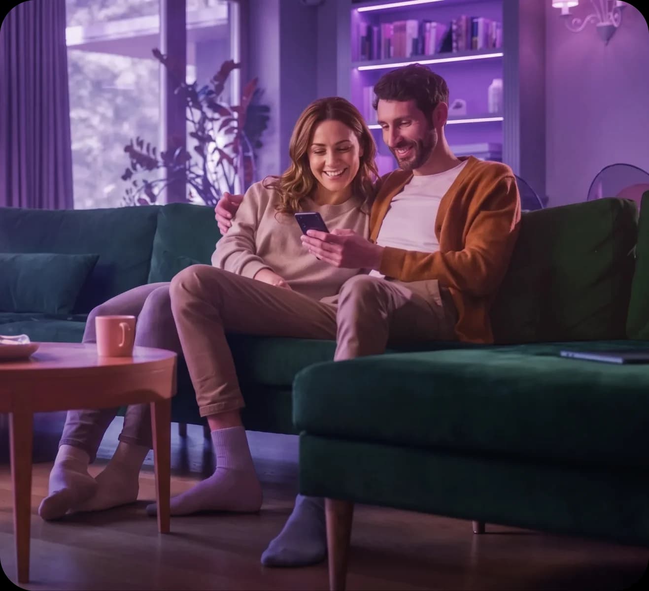 Digitális hitelügyintézés illusztráció.